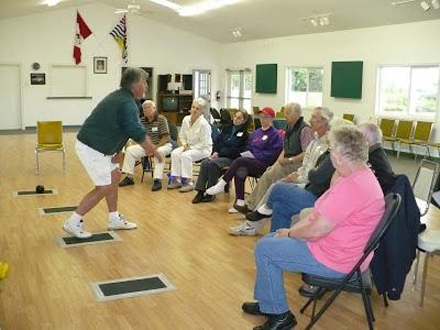 Sidney Lawn Bowling Club  - Ron Leslie Coaching